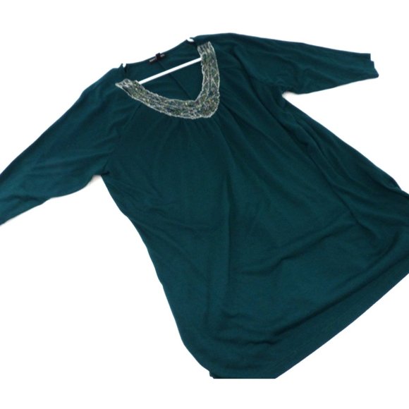 Women's Fashion Bug Green Pull over with Beaded Neck line size 1X - Picture 4 of 5